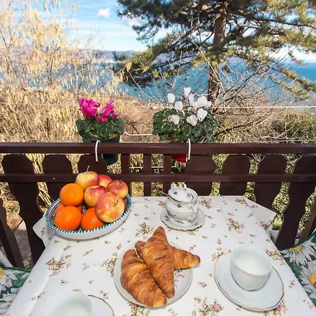 Appartement Comfy And Warm Ap With Balcony Surrounded With Beautiful Nature Lovran